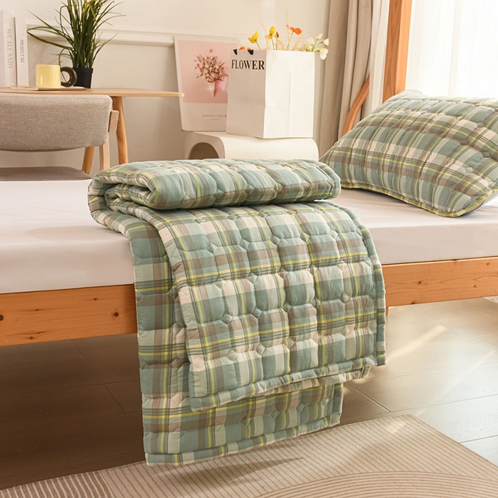 91家纺网 家纺一手货源 找家纺 恋绒家纺 无印风高低床学生床褥水洗棉宿舍上下铺软床垫 绿大格