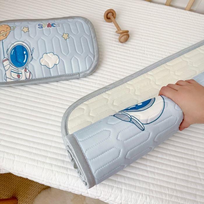 91家纺网 家纺一手货源 找家纺 美乐迪家纺 2025新款儿童乳胶凉席 宇航员