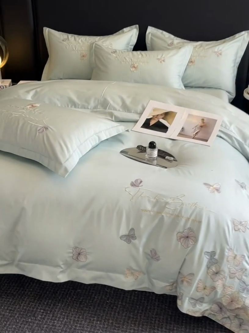 91家纺网 家纺一手货源 找家纺 欧乐蒂 2025新款A类亲肤棉刺绣四件套-蝶舞 蝶舞-茶绿