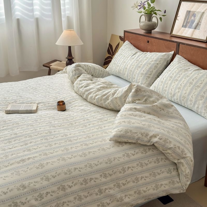 91家纺网 家纺一手货源 找家纺 典曼家纺 2025新款双层纱小清新印花四件套-床拍 浪漫邂逅