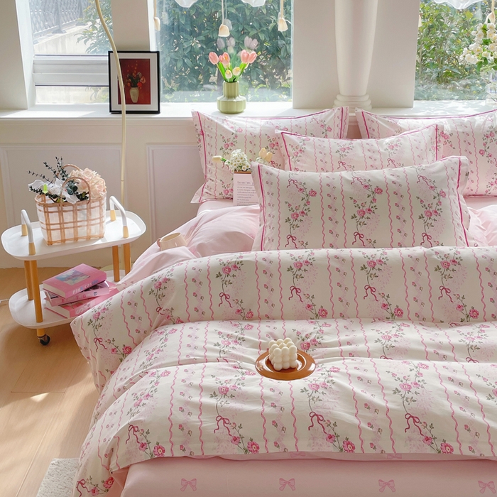 91家纺网 家纺一手货源 找家纺 铭博家纺 2025新款直播爆款100%全棉吊边一字绣工艺款13070印花全棉四件套 潮汐心语