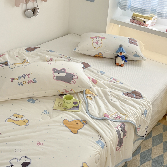 91家纺网 家纺一手货源 找家纺 桃子家居  2025新款A类高品质牛奶针织棉软糯大豆夏被 针织棉-欢乐颂