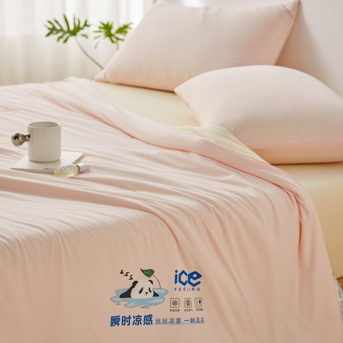 91家纺网 家纺一手货源 找家纺 大彩家居 2025新款锦氨冰激凌雪糕被 樱花粉