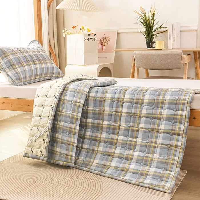 91家纺网 家纺一手货源 找家纺 恋绒家纺 无印风高低床学生床褥水洗棉宿舍上下铺软床垫 灰蓝格