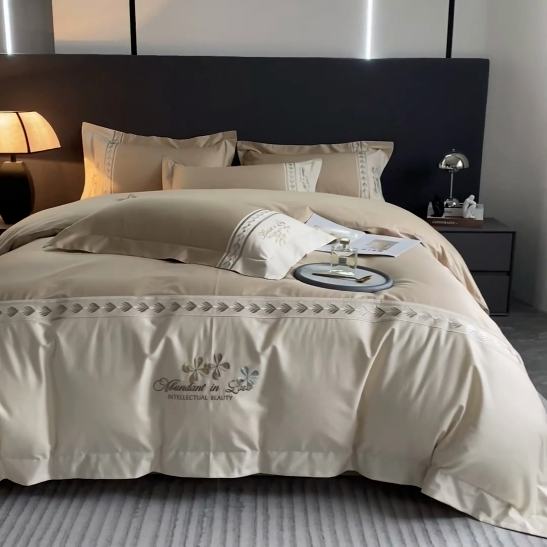 91家纺网 家纺一手货源 找家纺 桃园 2025新款全棉长绒棉刺绣绣花四件套-西西里系列 香槟