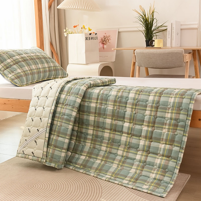 91家纺网 家纺一手货源 找家纺 恋绒家纺 无印风高低床学生床褥水洗棉宿舍上下铺软床垫 绿大格