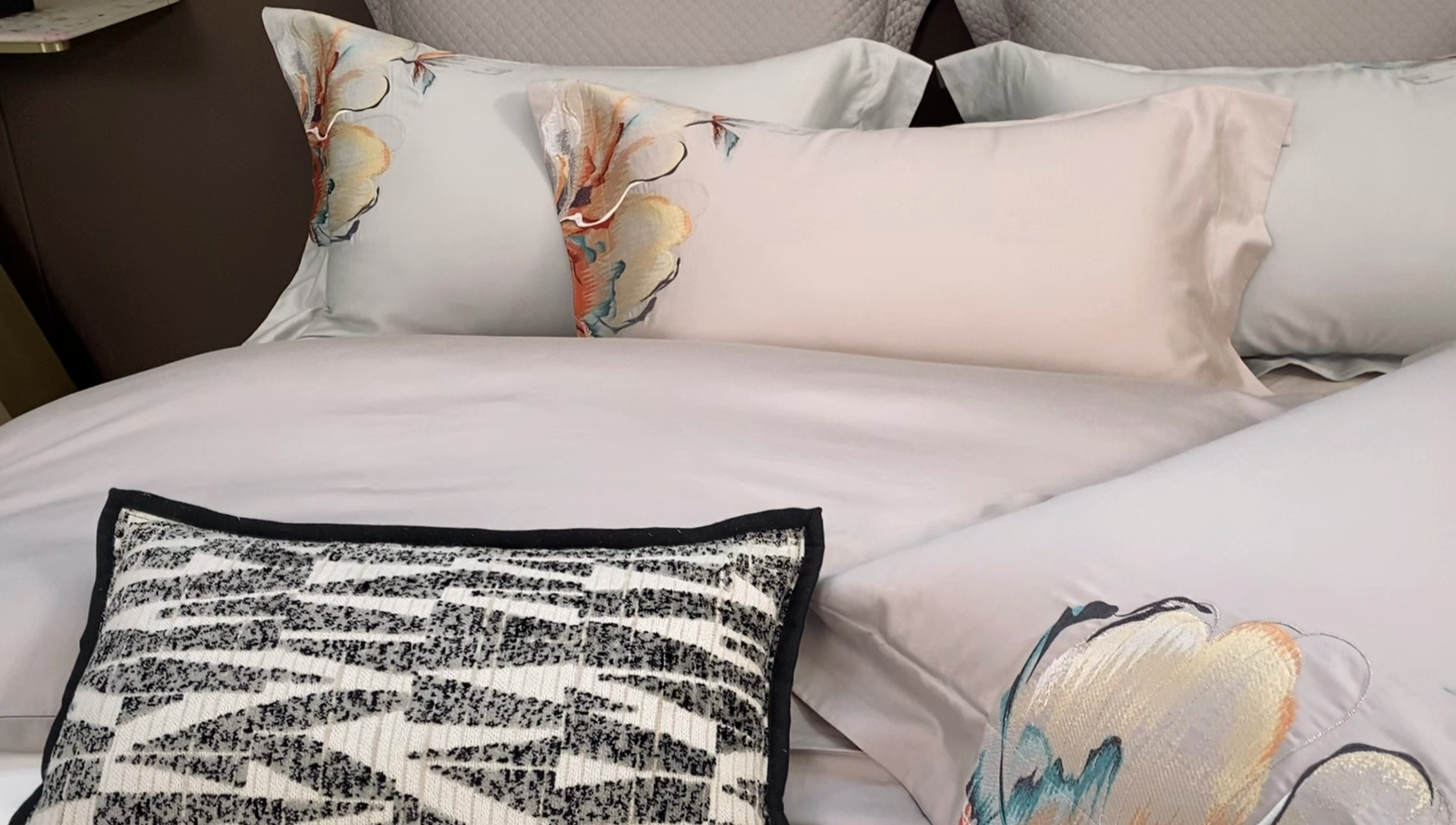 91家纺网 家纺一手货源 找家纺 （总）爱情故事2025春夏居家新品四件套