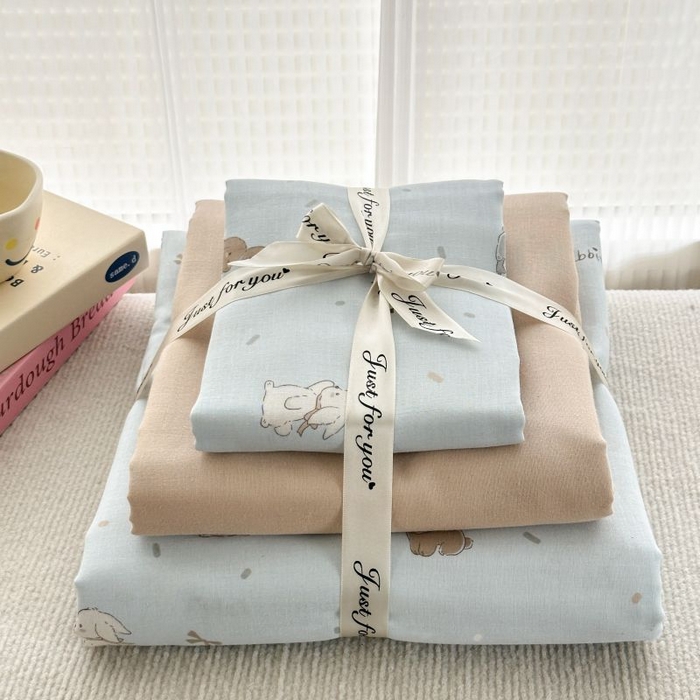 91家纺网 家纺一手货源 找家纺 2025新款双层纱印花卡通四件套-叠拍 甜茶兔