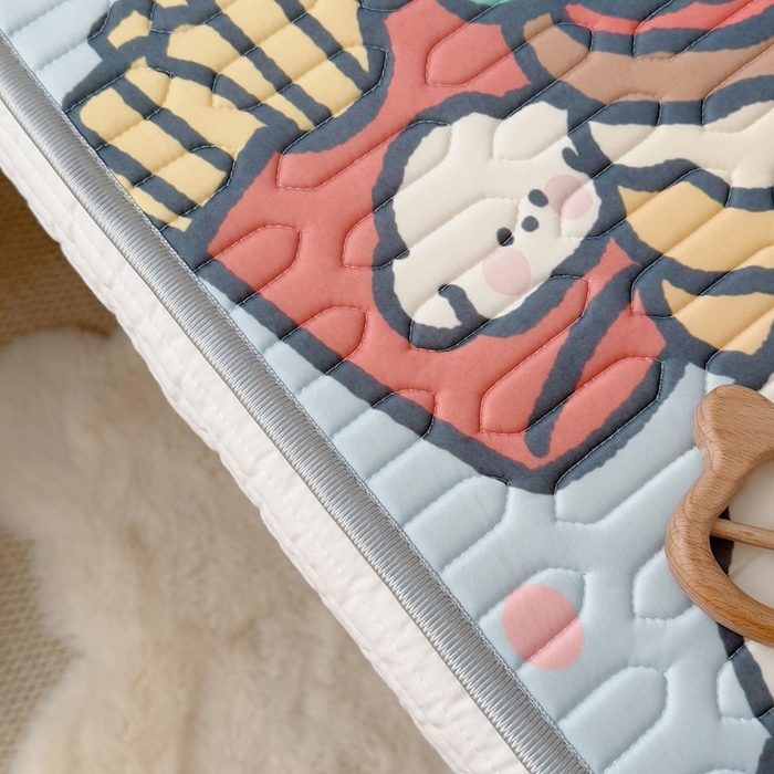 91家纺网 家纺一手货源 找家纺 美乐迪家纺 2025新款儿童乳胶凉席 汉堡小狗