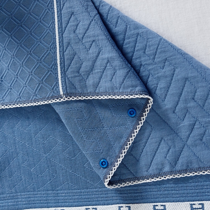 91家纺网 家纺一手货源 找家纺 朴尔家纺-毛巾被 2025新款纱布毛巾绣花素色半包枕套枕巾系列 绣花半包枕套-浅蓝