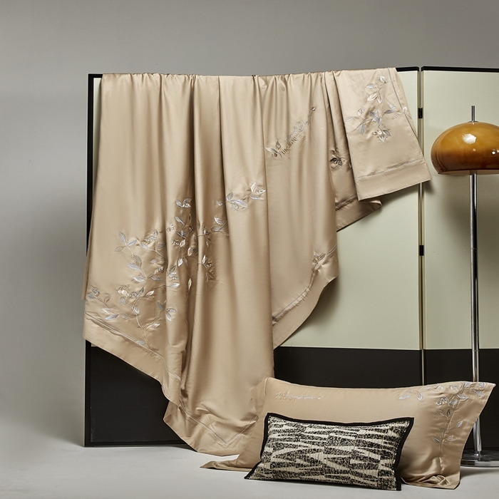 91家纺网 家纺一手货源 找家纺 爱情故事2025春夏居家新品四件套 秋叶-香槟色