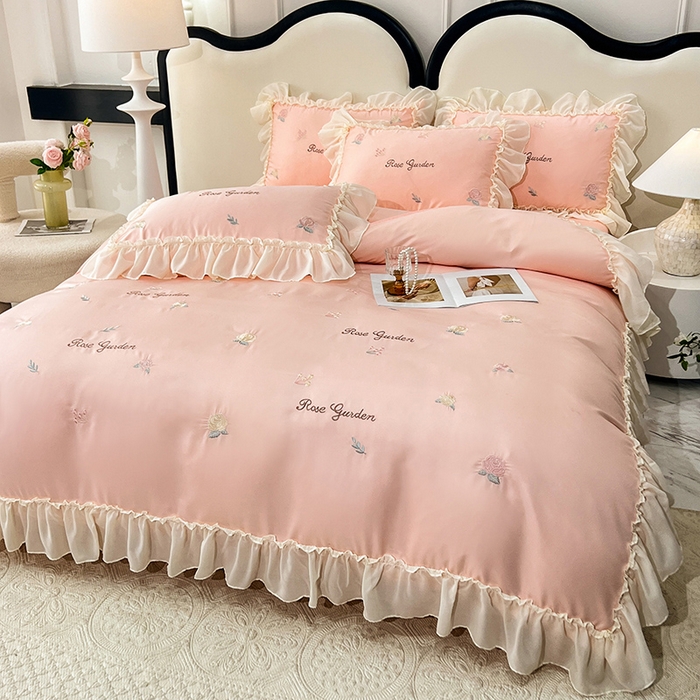 91家纺网 家纺一手货源 找家纺 花香四季家纺 2025新款法式蕾丝裙边刺绣仙女公主风四件套 玫瑰玉