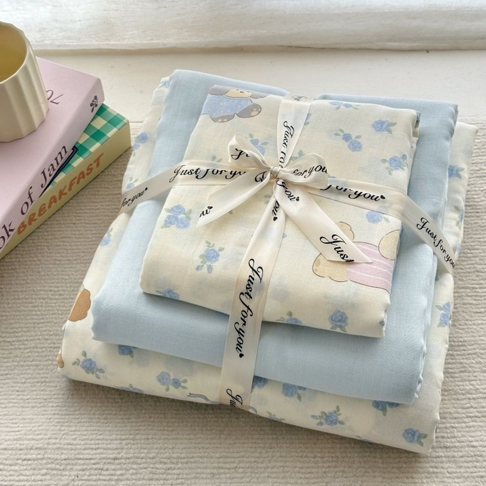 91家纺网 家纺一手货源 找家纺 2025新款双层纱印花卡通四件套-叠拍 俏皮狗