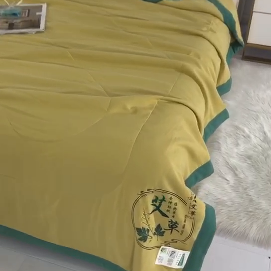 91家纺网 家纺一手货源 找家纺 圣尔雅家纺 2025新款艾草驱蚊抗菌夏凉被子被芯 姜黄
