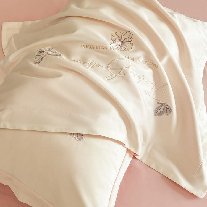 91家纺网 家纺一手货源 找家纺 欧乐蒂 2025新款A类亲肤棉刺绣四件套-蝶舞 蝶舞-白桃