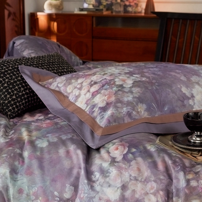 91家纺网 家纺一手货源 找家纺 由丽家纺 2025新款数码印花四件套 花姗月-紫