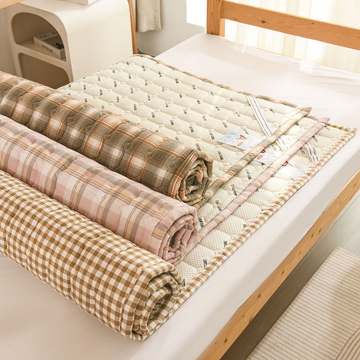 91家纺网 家纺一手货源 找家纺 恋绒家纺 无印风高低床学生床褥水洗棉宿舍上下铺软床垫 黄小格