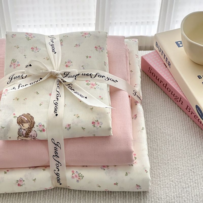 91家纺网 家纺一手货源 找家纺 2025新款双层纱印花卡通四件套-叠拍 美好时光