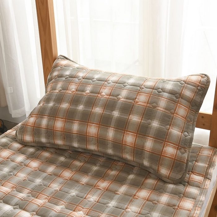 91家纺网 家纺一手货源 找家纺 恋绒家纺 无印风高低床学生床褥水洗棉宿舍上下铺软床垫 灰黄格