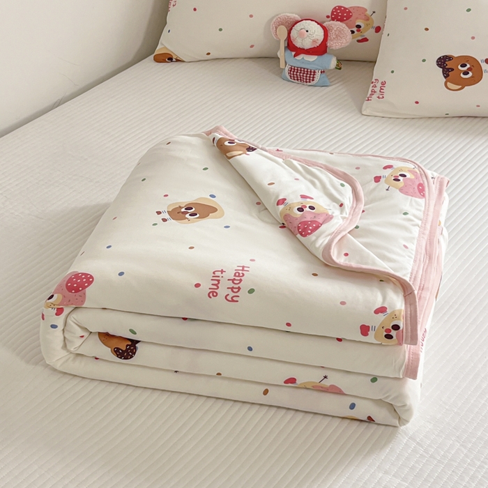 91家纺网 家纺一手货源 找家纺 桃子家居  2025新款A类高品质牛奶针织棉软糯大豆夏被 针织棉-开心时刻