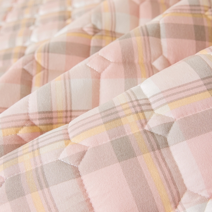 91家纺网 家纺一手货源 找家纺 恋绒家纺 2025新款无印风床褥床护垫宿舍床垫亲肤水洗棉软床垫 粉灰格