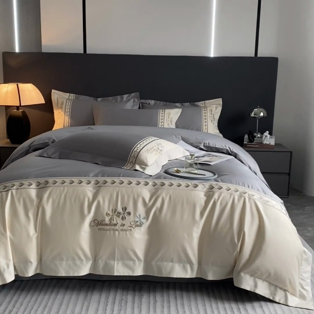 91家纺网 家纺一手货源 找家纺 桃园 2025新款全棉长绒棉刺绣绣花四件套-西西里系列 绅士灰