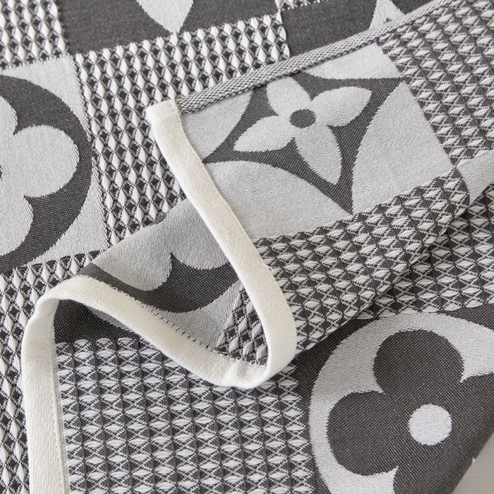91家纺网 家纺一手货源 找家纺 朴尔家纺-毛巾被 2025新款全棉纱布蜂窝结构系列枕巾 幸运草-深灰