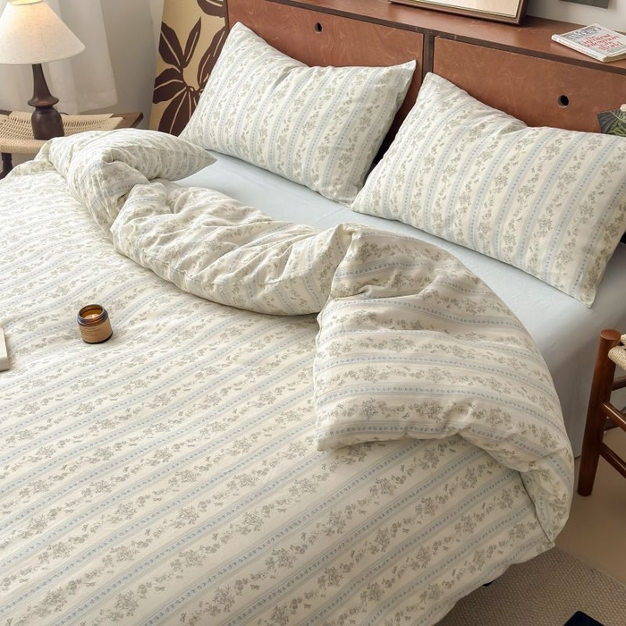 91家纺网 家纺一手货源 找家纺 典曼家纺 2025新款双层纱小清新印花四件套-床拍 浪漫邂逅