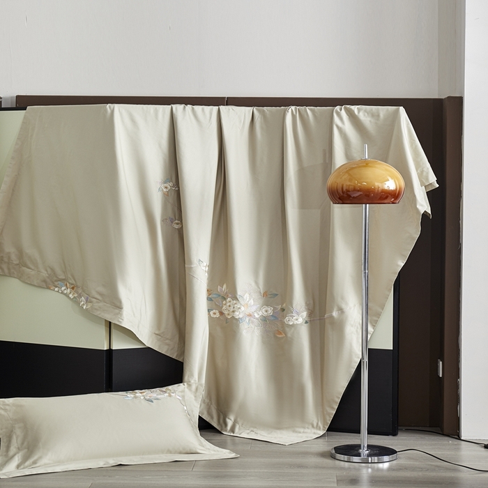 91家纺网 家纺一手货源 找家纺 爱情故事2025春夏居家新品四件套 似锦-香槟