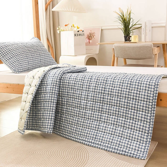 91家纺网 家纺一手货源 找家纺 恋绒家纺 无印风高低床学生床褥水洗棉宿舍上下铺软床垫 蓝小格