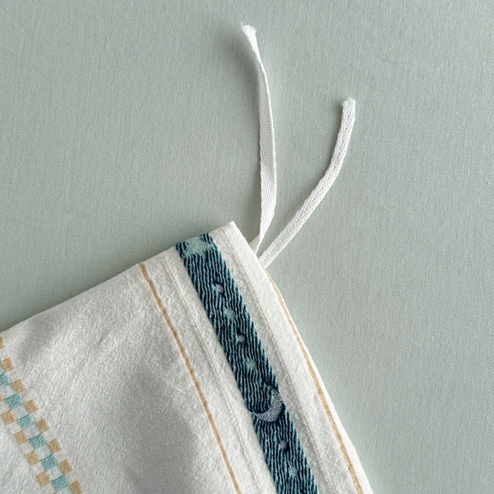 91家纺网 家纺一手货源 找家纺 简宜家居（朝初家纺） 2025新款40支全棉提花四件套（简川-星辰系列） 星辰-冰蓝