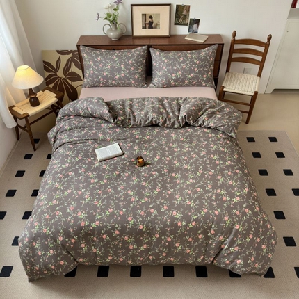91家纺网 家纺一手货源 找家纺 典曼家纺 2025新款双层纱小清新印花四件套-床拍 花舞