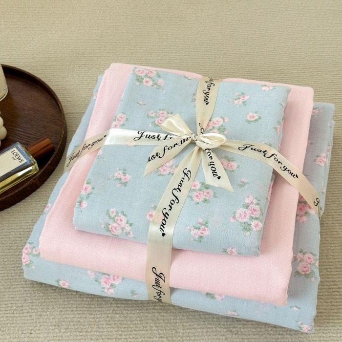 91家纺网 家纺一手货源 找家纺 典曼家纺 2025新款双层纱小清新印花四件套-叠拍 初夏