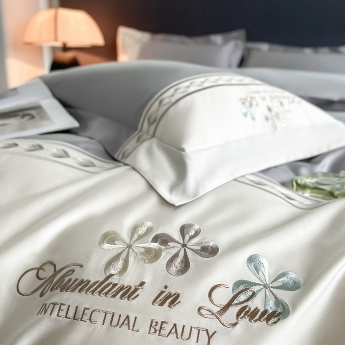 91家纺网 家纺一手货源 找家纺 桃园 2025新款全棉长绒棉刺绣绣花四件套-西西里系列 绅士灰