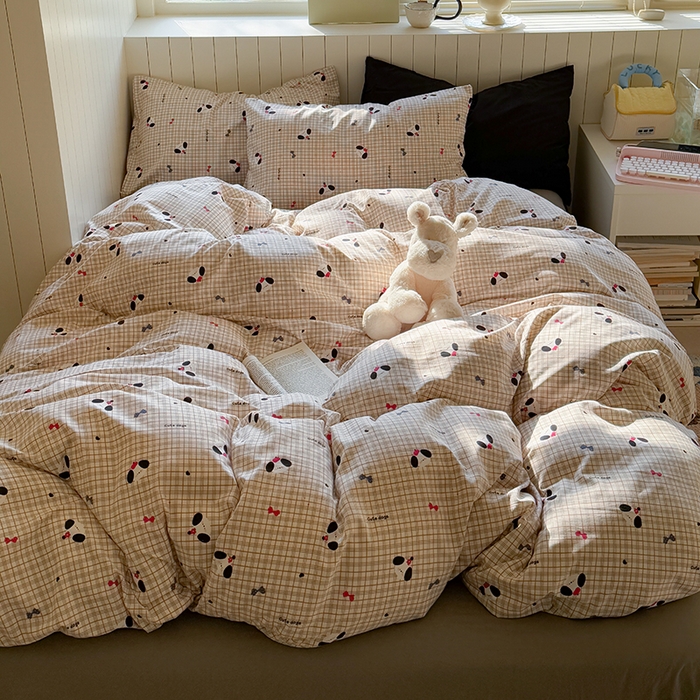 91家纺网 家纺一手货源 找家纺 繁花家居 2025新款软乎乎时尚印花水洗棉四件套 格子小狗