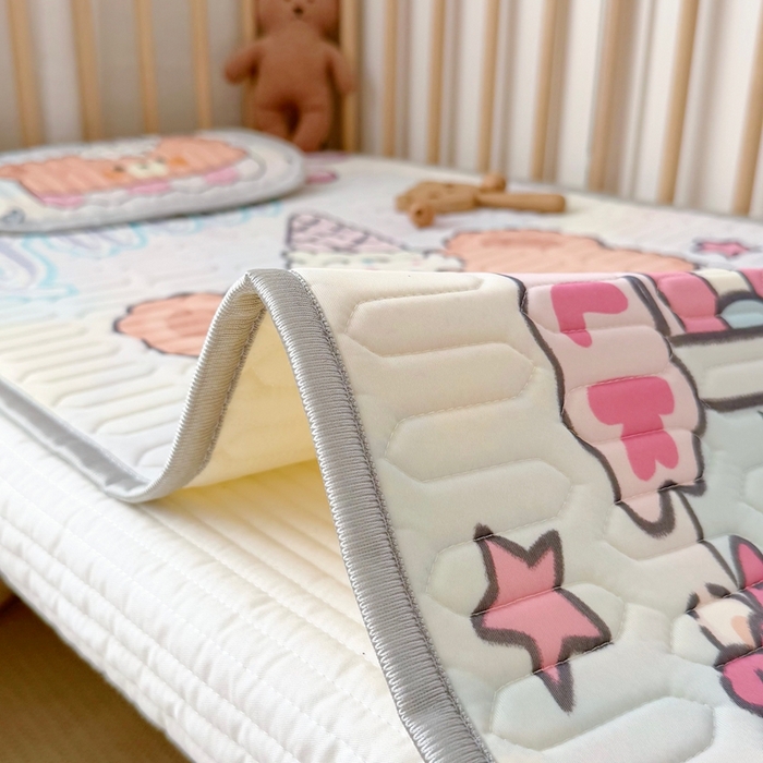 91家纺网 家纺一手货源 找家纺 美乐迪家纺 2025新款儿童乳胶凉席 冰淇淋小站