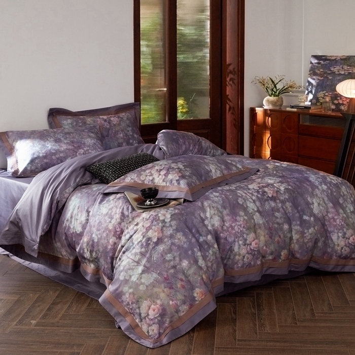 91家纺网 家纺一手货源 找家纺 由丽家纺 2025新款数码印花四件套 花姗月-紫