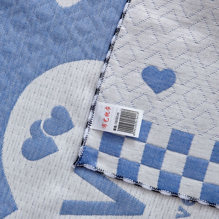 91家纺网 家纺一手货源 找家纺 朴尔家纺-毛巾被 2025新款蜂窝透气提花锁边立体枕巾 只因爱情-蓝