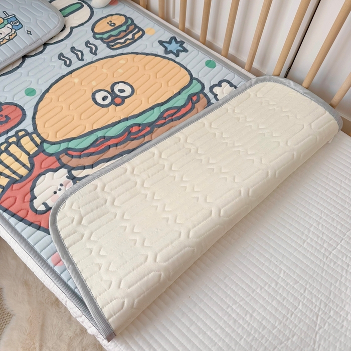 91家纺网 家纺一手货源 找家纺 美乐迪家纺 2025新款儿童乳胶凉席 汉堡小狗