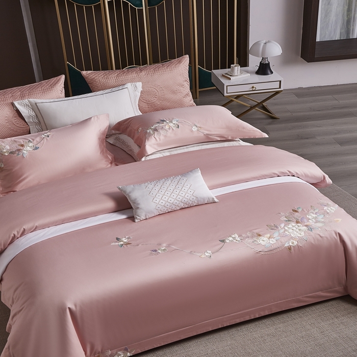 91家纺网 家纺一手货源 找家纺 爱情故事2025春夏居家新品四件套 似锦-粉