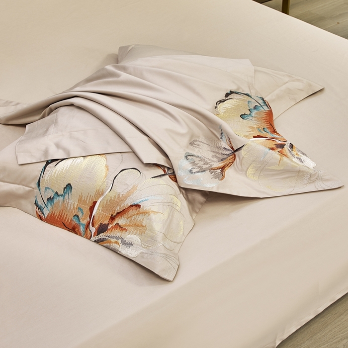 91家纺网 家纺一手货源 找家纺 爱情故事2025春夏居家新品四件套 玲珑-浅咖