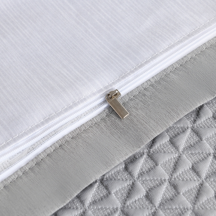 91家纺网 家纺一手货源 找家纺 小猫派 2025夏季冰丝枕头套A类豆豆凉感常规枕套 凉感不绣花-灰