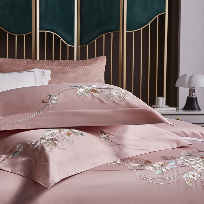 91家纺网 家纺一手货源 找家纺 爱情故事2025春夏居家新品四件套 似锦-粉