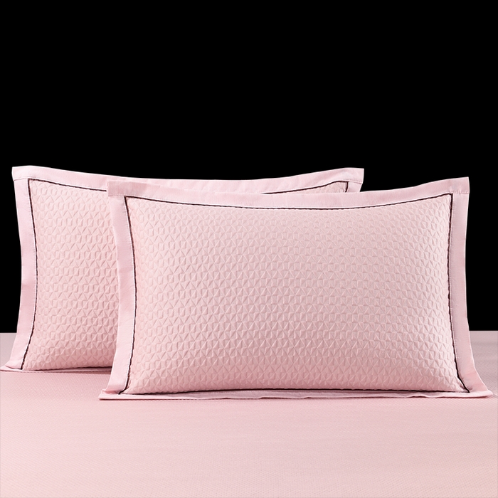 91家纺网 家纺一手货源 找家纺 小猫派 2025夏季冰丝枕头套A类豆豆凉感常规枕套 凉感不绣花-粉