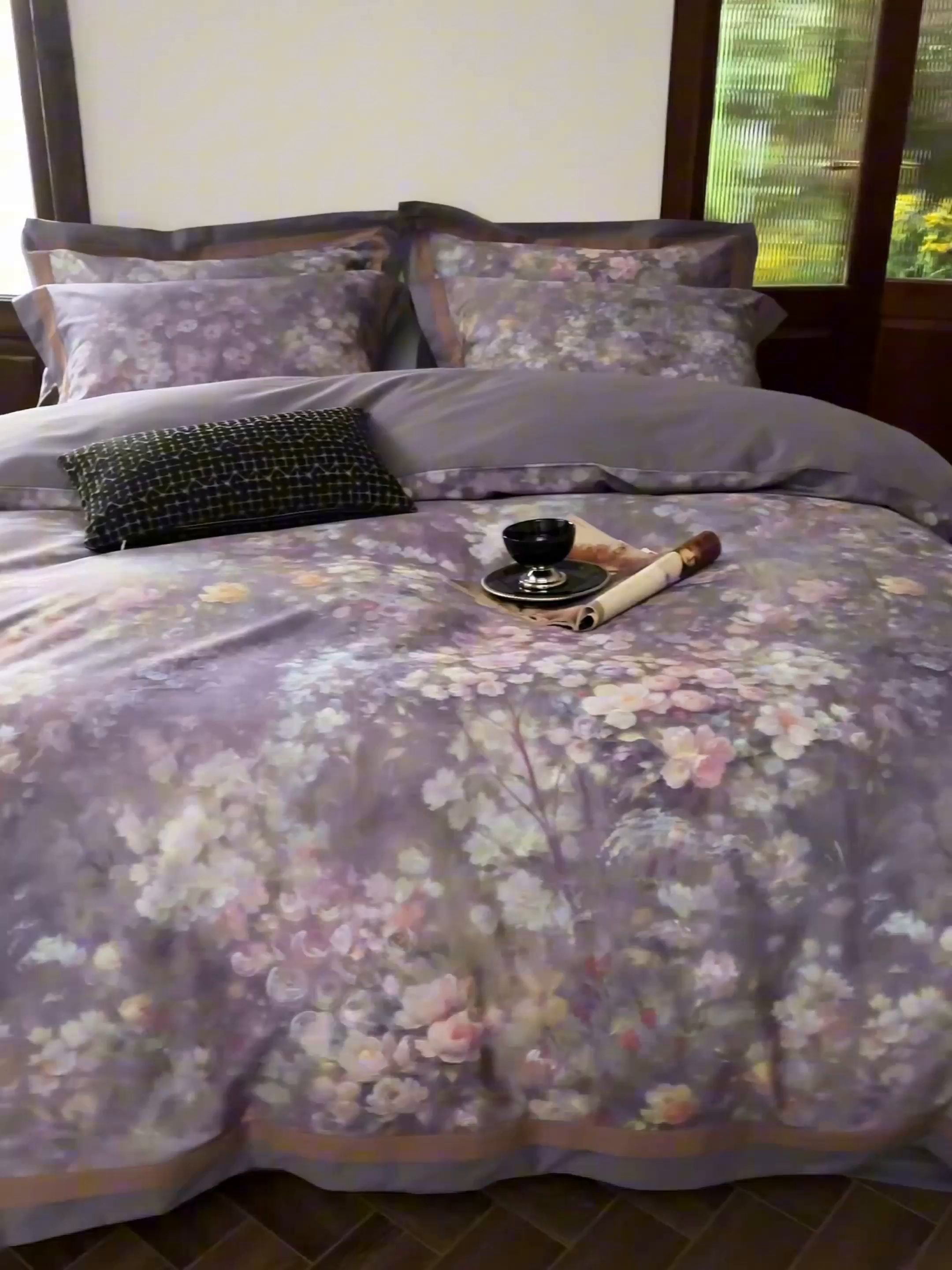 91家纺网 家纺一手货源 找家纺 由丽家纺 2025新款数码印花四件套 花姗月-紫