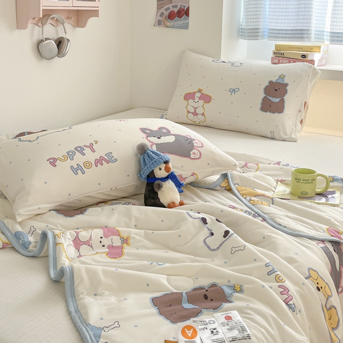 91家纺网 家纺一手货源 找家纺 桃子家居  2025新款A类高品质牛奶针织棉软糯大豆夏被 针织棉-欢乐颂