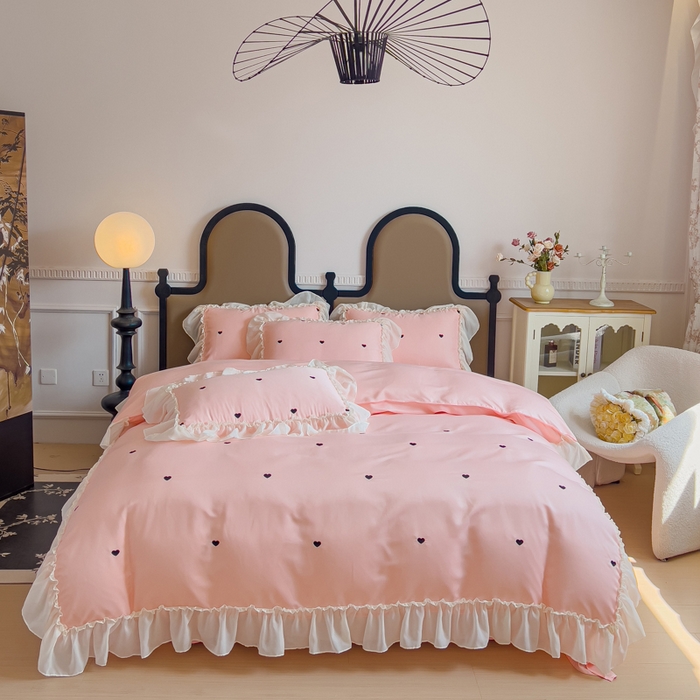 91家纺网 家纺一手货源 找家纺 （总）花香四季家纺 2025新款法式蕾丝裙边刺绣仙女公主风四件套