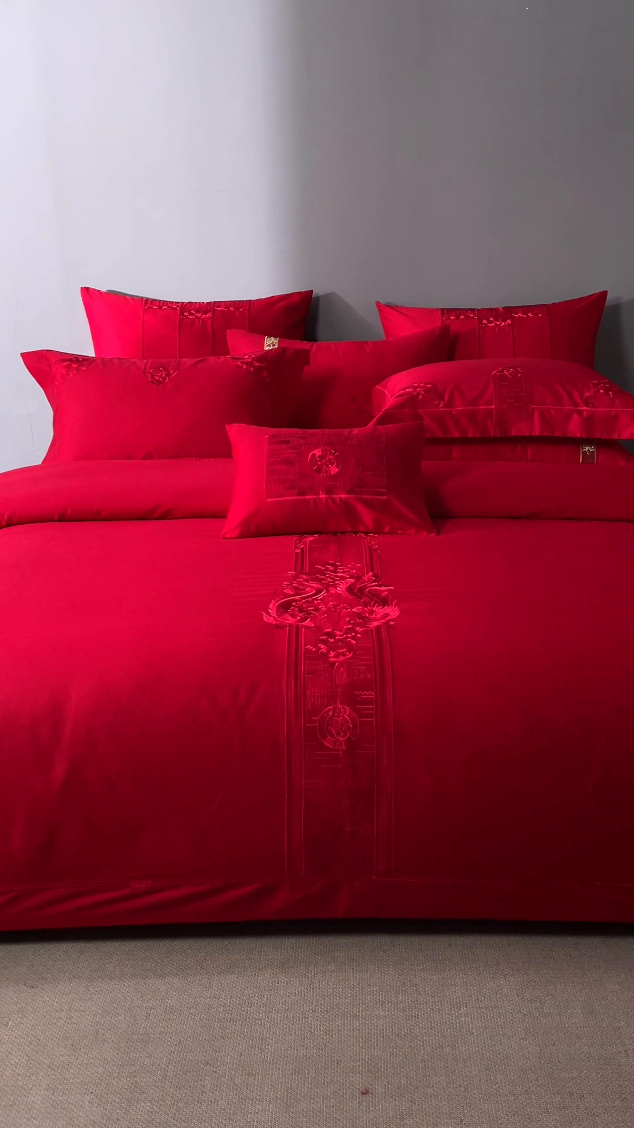 91家纺网 家纺一手货源 找家纺 爱情故事2025新款婚庆新品 锦绣红妆