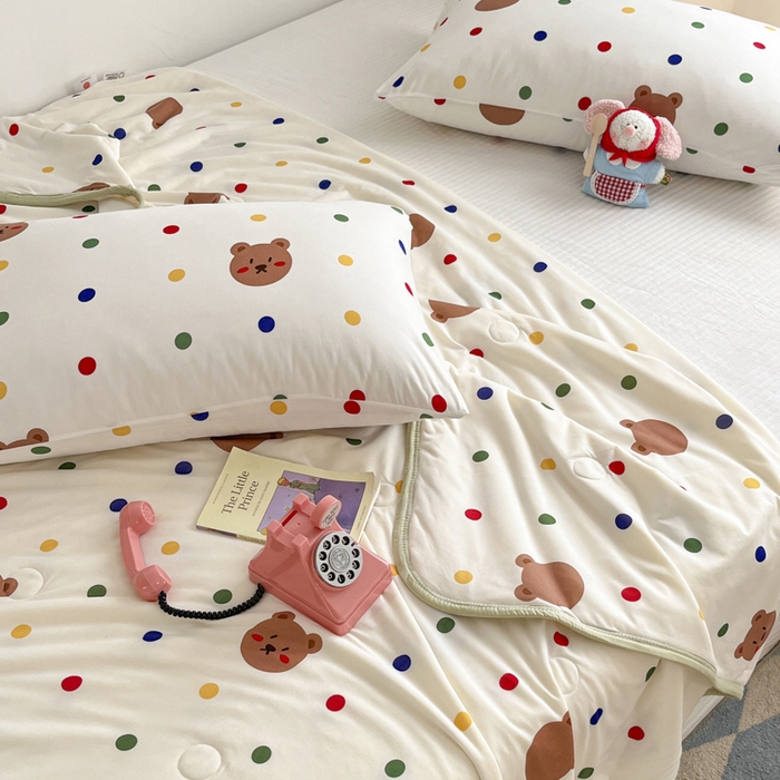 91家纺网 家纺一手货源 找家纺 桃子家居  2025新款A类高品质牛奶针织棉软糯大豆夏被 针织棉-波点熊