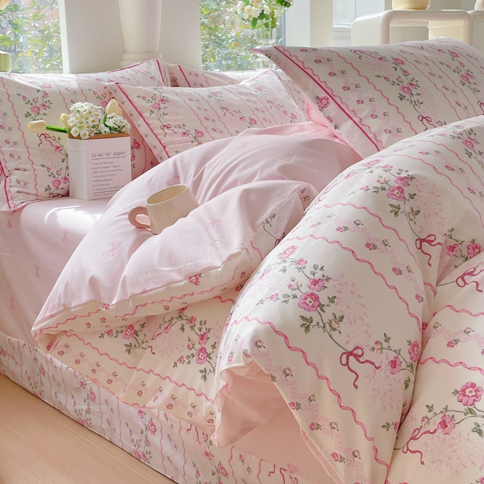 91家纺网 家纺一手货源 找家纺 铭博家纺 2025新款直播爆款100%全棉吊边一字绣工艺款13070印花全棉四件套 潮汐心语